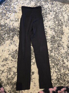 Motherhood Maternity Secret Fit Belly Leggings | Size Large | Black